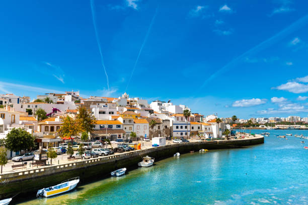 istock ALGARVE, PORTUGAL 995022042
