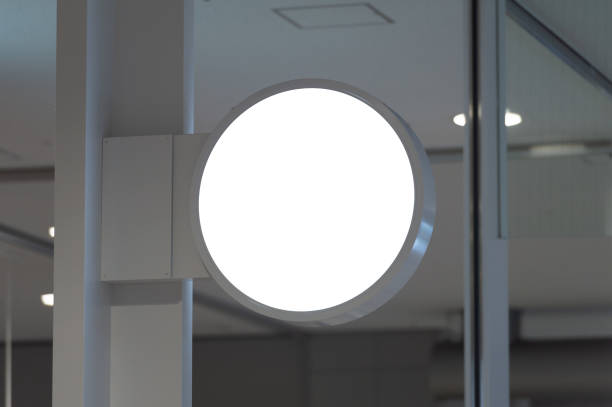 istock Signboard shop Mock up Circle shape 995236524