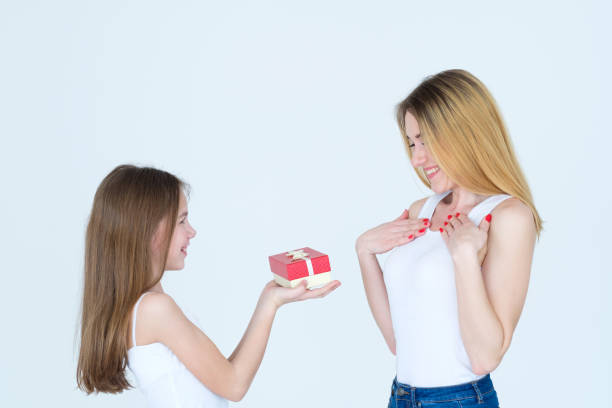 istock present gift box mother birthday surprise loving 995372776