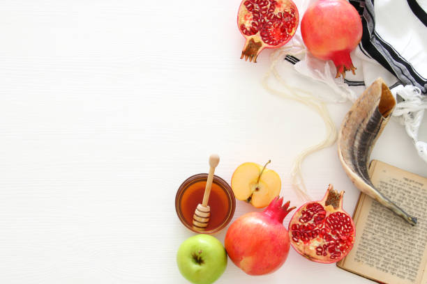 istock Rosh hashanah (jewish New Year holiday) concept. Traditional symbols. 995467452