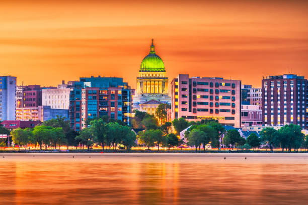 istock Madison, Wisconsin, USA Skyline 995469018