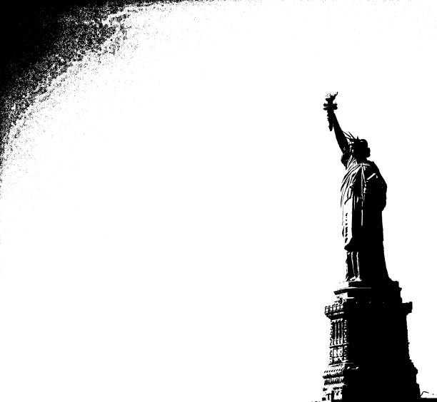 istock Statue of Liberty Contrast 995476388