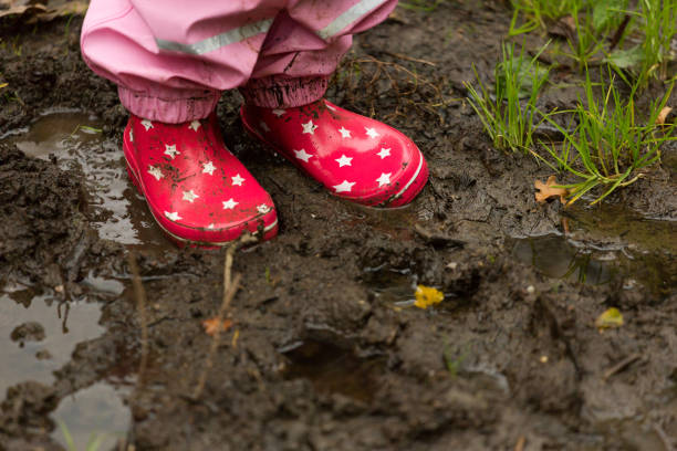 istock Rubber boots in autumn No. 2 995535102