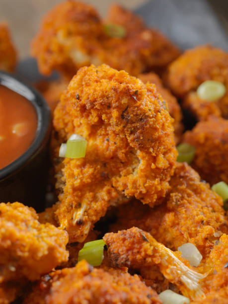 istock Crispy Baked Buffalo Wing Cauliflower Bites 995538566