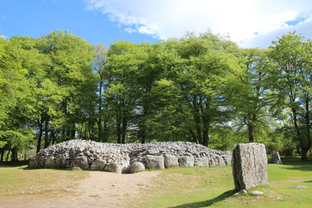 istock Balnuaran of Clava- Scotland 995557450
