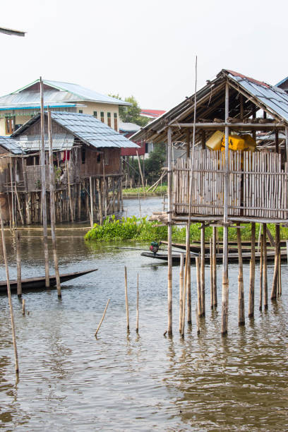 istock Myanmar: Inle Lake Buildings 995614500