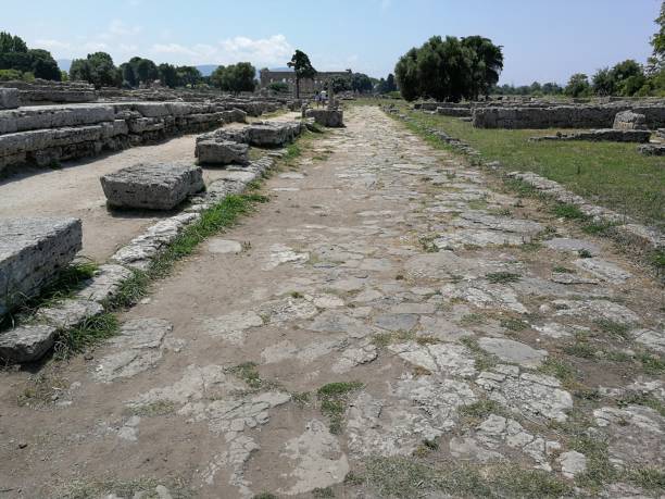 istock Paestum - Ancient Roman road 995944706