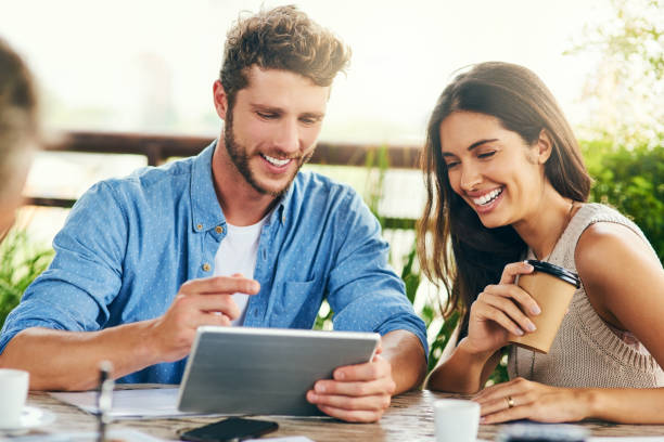 istock I've got to show you this new app 996124714