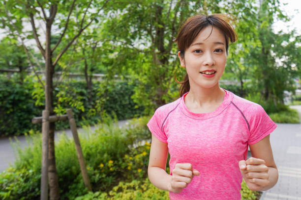 istock Woman running in the city 996158532