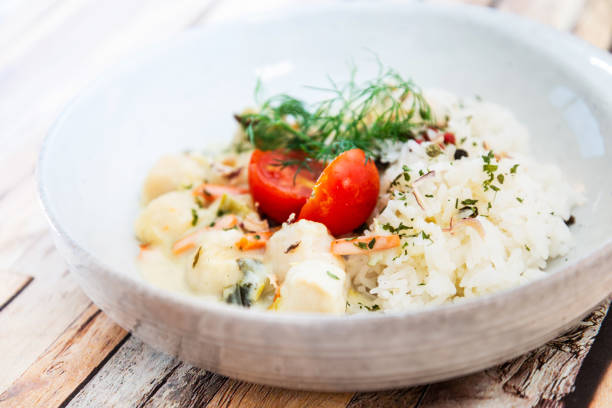 istock Scallops of leeks Basmati rice 996183094