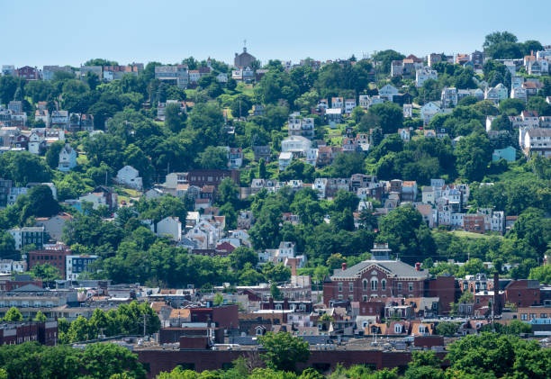 istock Heat haze over South Side slopes in Pittsburgh 996185140