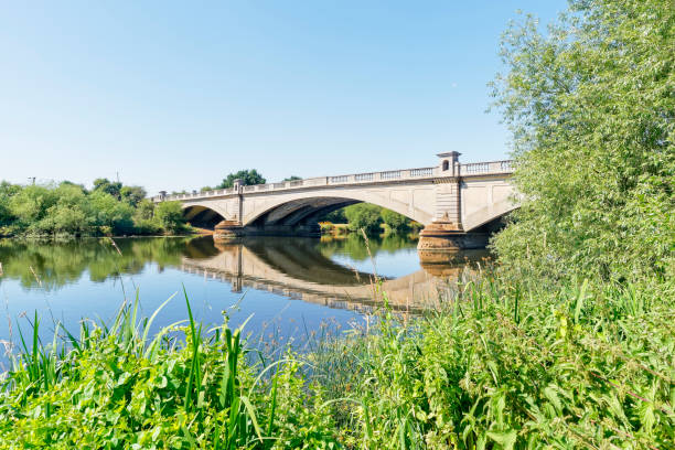 istock Gunthorpe bridge spans the River Trent 996247026