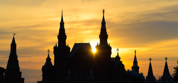 istock Moscow sunset on the background of the Kremlin 996285332