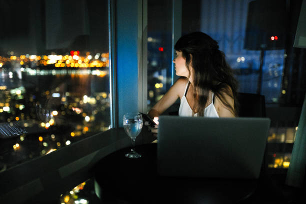 istock Feeling alone in such a big city 996359178