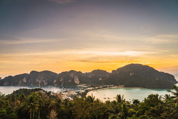 istock Amazing landscape of cliffs on tropical lagoon 996380598