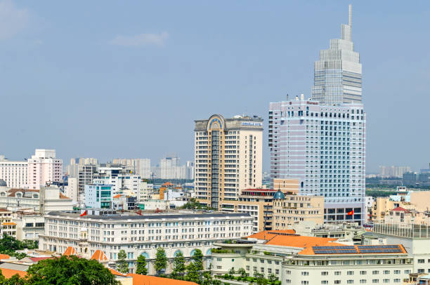 center of saigon with the opera view building surrounded by famous five-star hotels caravelle and sheraton - artex imagens e fotografias de stock