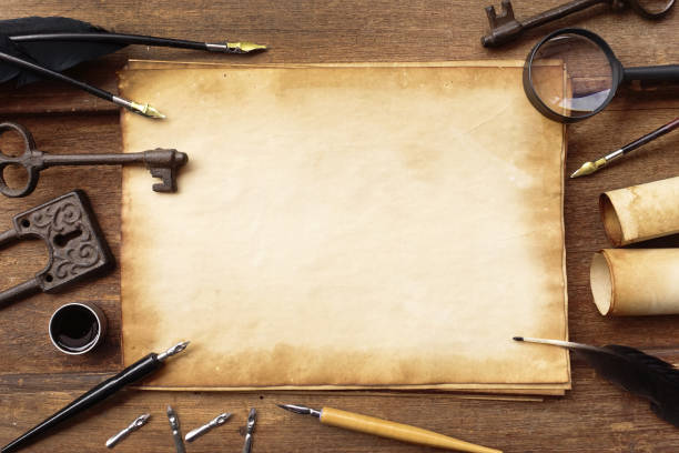 istock Vintage writing set with old paper 996564308