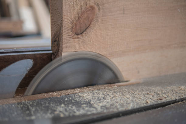 istock circular in action. table saw rotates saw blade 996597260
