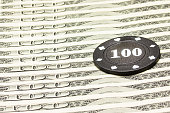 schwarzen-pokerchip-und-viele-hundert-dollar-scheine.jpg?b=1&s=170x170&k=20&c=Ls7Kp60HLx_Gj1oOHfwhbTJ05EKFgIkpPUrAZjpFrIE=