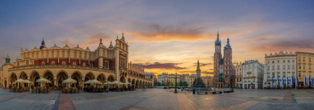 istock The main square in Krakow at sunrise, Poland 996832100