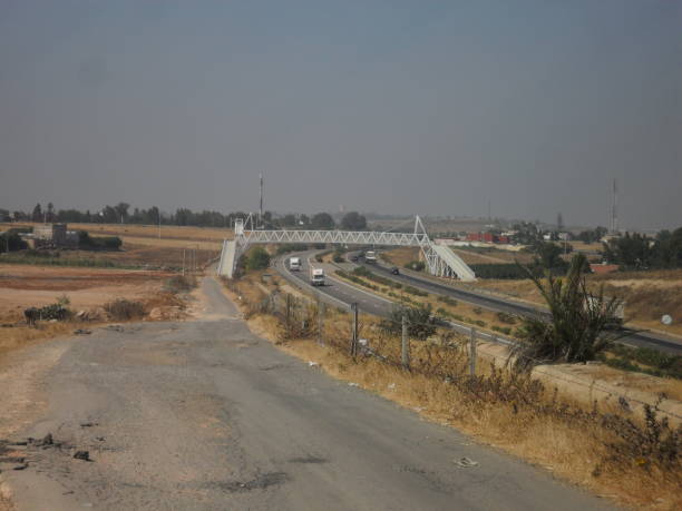 istock ROAD TO MARRAKECH/BOUSKOURA/MOROCCO 996898218