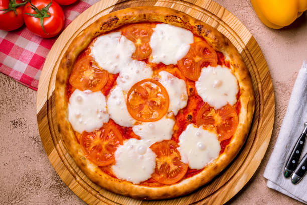 istock Italian pizza Margherita 997271518