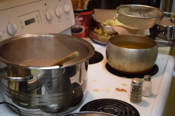 istock Cooking sauce with meatball 997369794