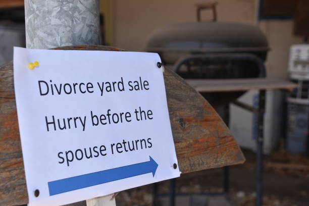 istock a sign -  Garage Sale 997491490