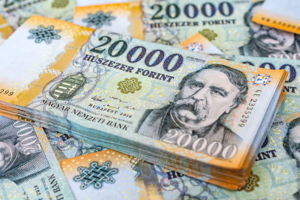 istock Stack of Hungarian 20000 forint banknotes close up 997518430
