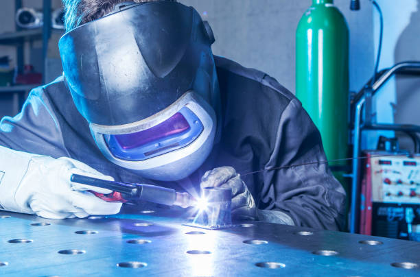 istock Industrial metalworking and laser technology 997605028