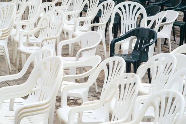 istock after the show, chair 997606864
