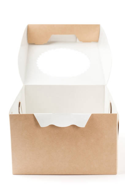 istock brown paper box on white background, isolated 997611640