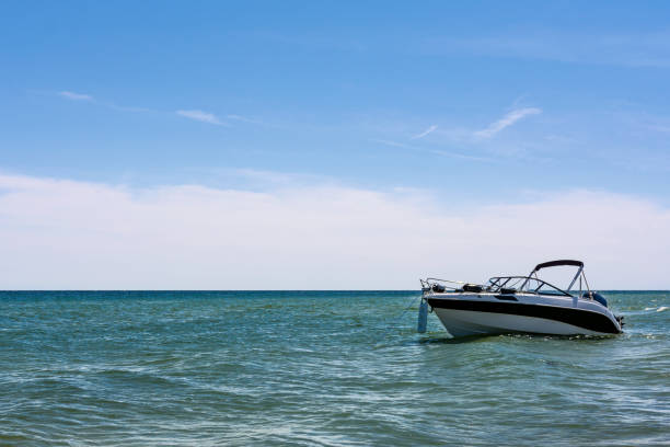 istock Speed boat at the seaside 997818108