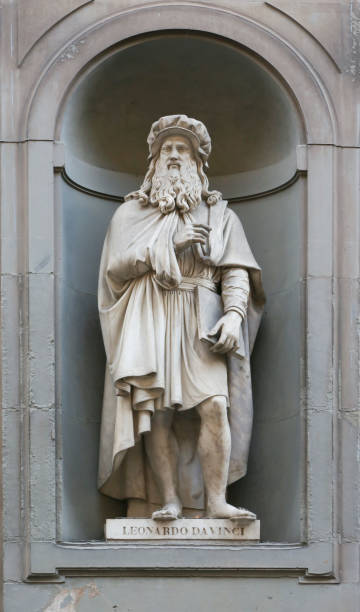 istock Statue of Leonardo da Vinci in Florence 997953374