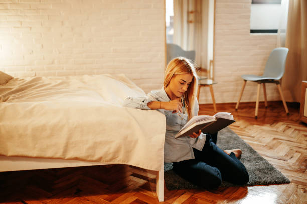 istock Reading helps me grow as a person 998093078