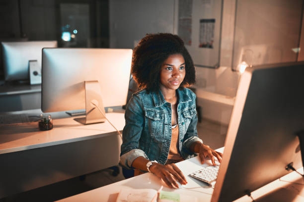 istock Doing what it takes to get the job done 998093870