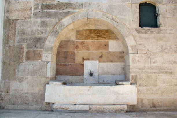istock Turkish Ottoman style antique drinking water fountain 998106144