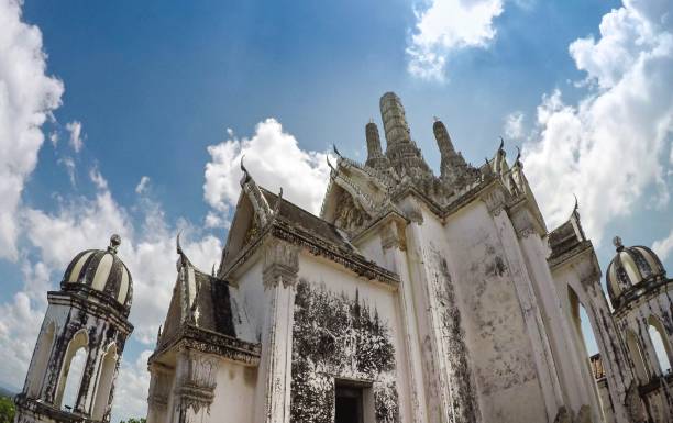 istock Ancient Castle At Phra Nakorn Khiri Historical Park 998149600