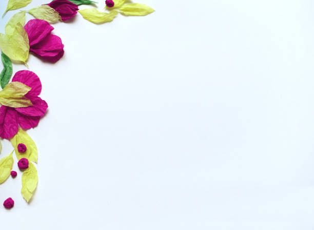 istock Floral frame of tissue paper on white background 998195520