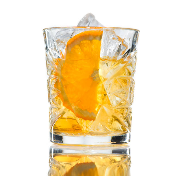 istock Alcohol cocktail godfather 998275434