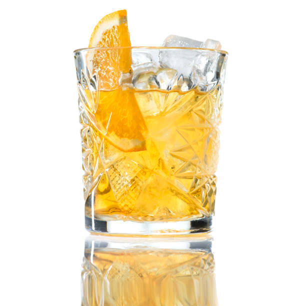 istock Alcohol cocktail godfather 998275454