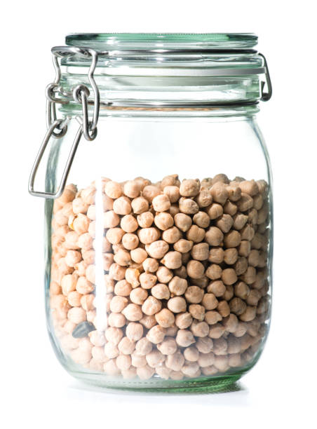 istock Closed pot with beans and peas isolated 998278934