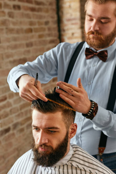Men Hair Salon Barber Doing Haircut In Barbershop Stock Photo - Download  Image Now - Hairdresser, Barber Shop, Barber - iStock