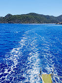 reisen-auf-dem-meer-mit-einer-yacht.jpg?b=1&s=170x170&k=20&c=k4u6YBhGZDCkIGVUsvvo9PKw62uWdbJOI6WzKTMIE38=