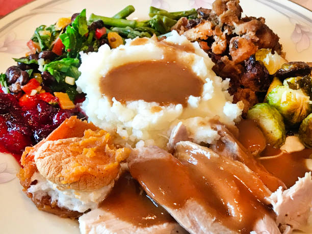 istock Thanksgiving Dinner Plate with Roast Turkey Dinner 998472700