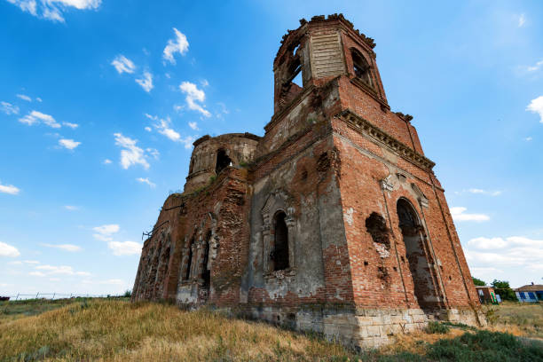 istock Beautiful ruined Orhtodox cathedral 998506204