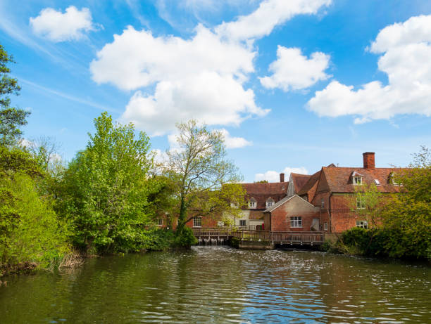 istock View of Flatford Mill, Suffolk 998650580