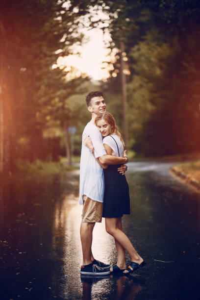 istock couple in the rain 998831996