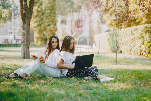 istock girls with a laptop 998833384