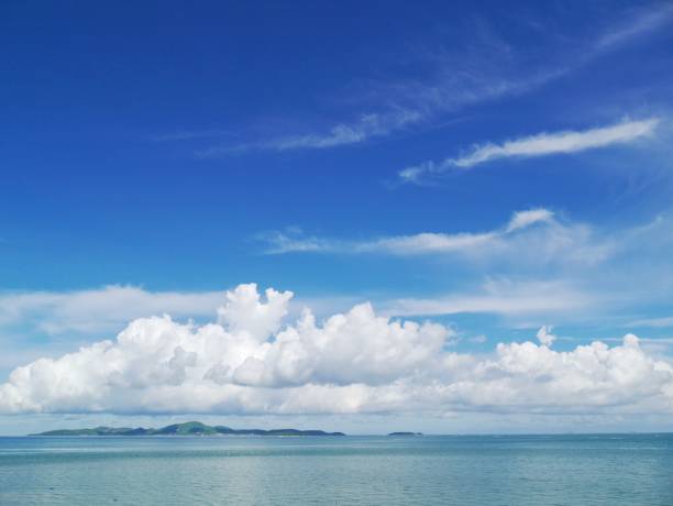 istock Calm sea at the sunny day 998916004